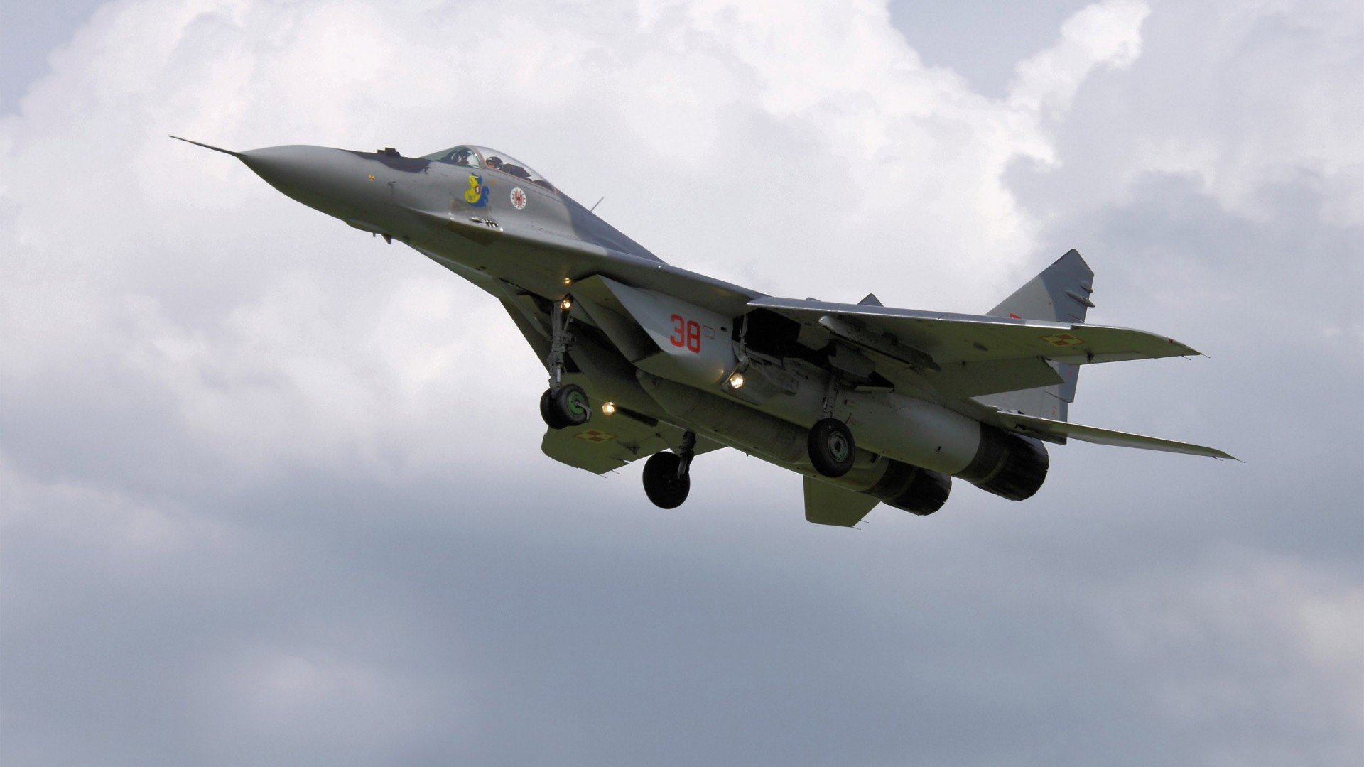 “胡利安·门德斯的突破性表现,打破阿根廷美洲狮队的进攻瓶颈”