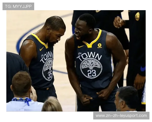 杜兰特回应格林关于进攻与防守重要性的言论，格林谈杜兰特离队原因 app